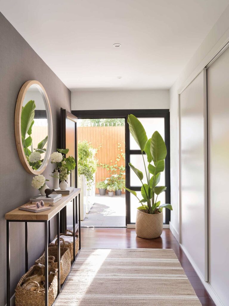 10 ideas creativas para decorar tu recibidor y causar una excelente impresión 10 10 ideas creativas para decorar tu recibidor y causar una excelente impresion