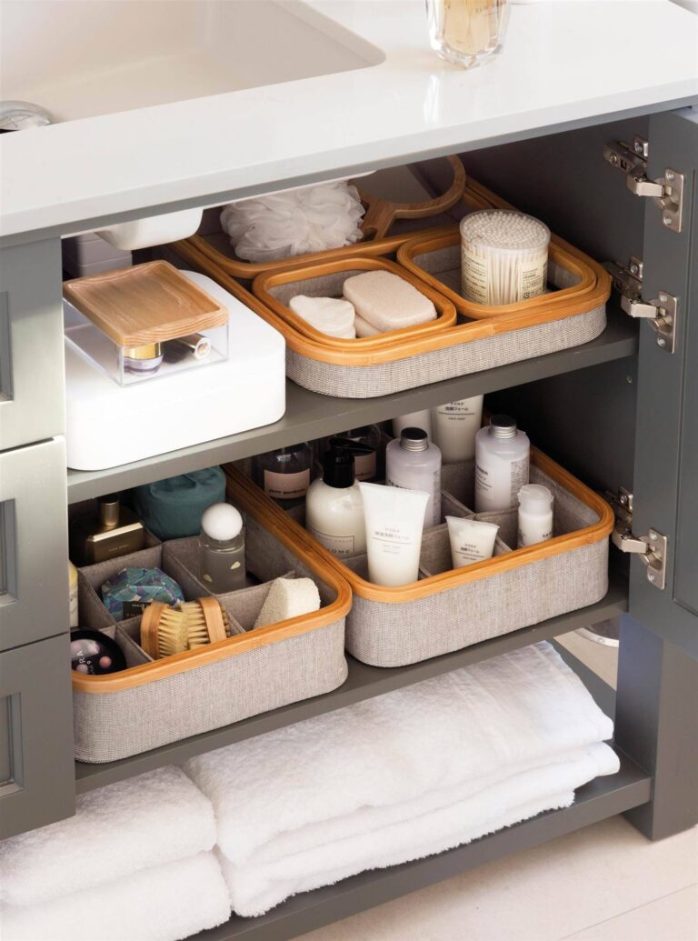 10 ideas de almacenamiento en el baño para mantener todo en orden 2 10 ideas de almacenamiento en el bano para mantener todo en orden