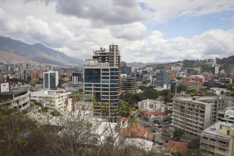 Aprovecha el espacio de tu ático en Las Mercedes con un acondicionamiento profesional 4 aprovecha el espacio de tu atico en las mercedes con un acondicionamiento profesional
