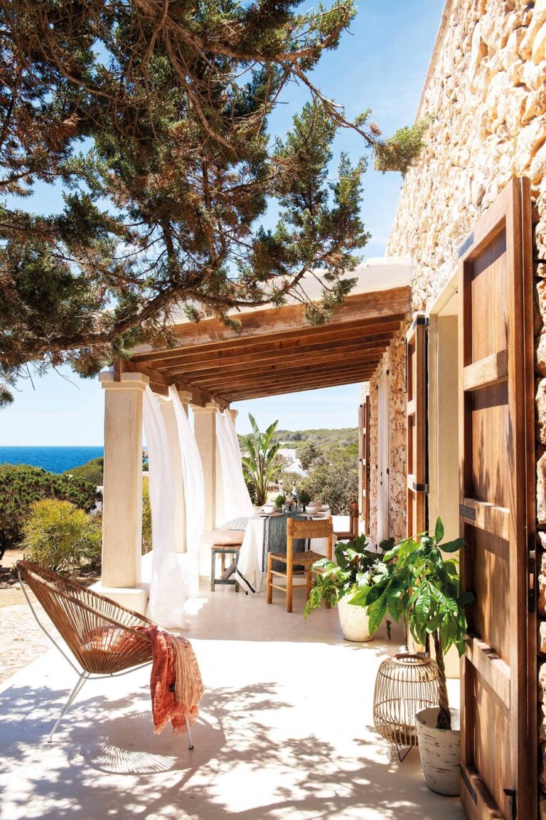 construccion de porches en el tablero la solucion perfecta para ampliar tu hogar al aire libre